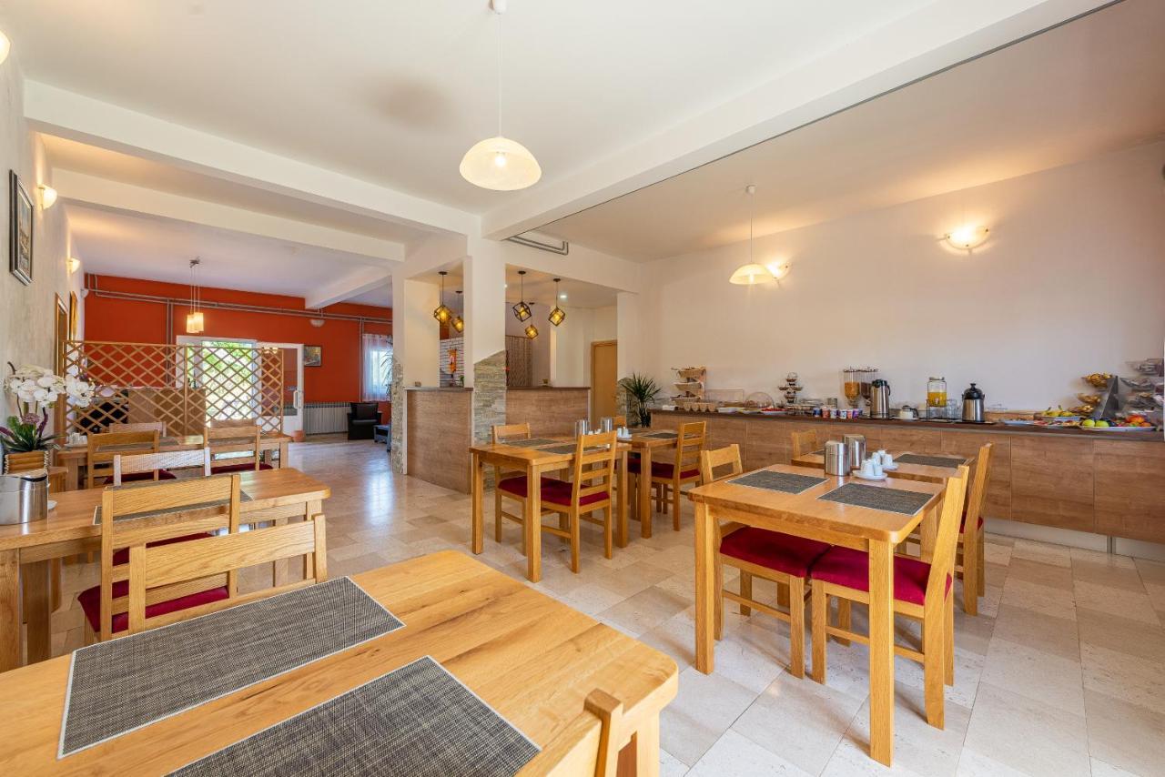 Bed & Breakfast Maki Biograd Na Moru Eksteriør bilde