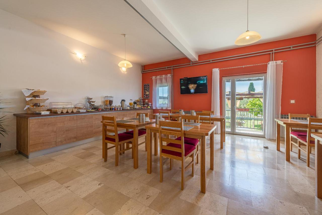 Bed & Breakfast Maki Biograd Na Moru Eksteriør bilde